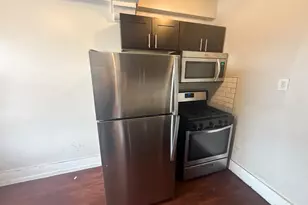 6748 N Ashland Ave, Chicago, IL 60626 - Photo 6