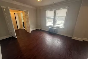 6748 N Ashland Ave, Chicago, IL 60626 - Photo 2