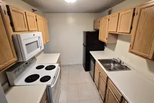 200 N Dearborn St, Chicago, IL 60601 - Photo 14