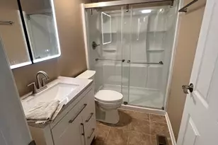 1114 Quanset Ct, Schaumburg, IL 60194 - Photo 6