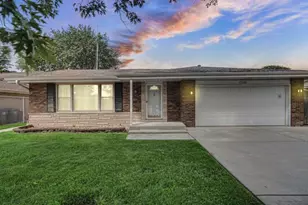 17106 Ingleside Ave, South Holland, IL 60473 - Photo 2