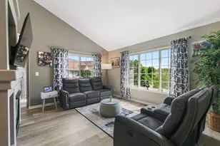1409 New Haven Dr, Cary, IL 60013 - Photo 2