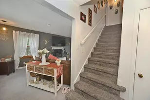 733 E Main St, Ottawa, IL 61350 - Photo 14