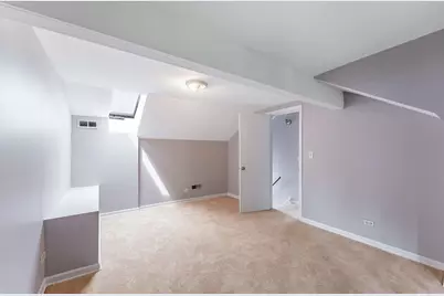 8728 S Rockwell Avenue, Evergreen Park, IL 60805 - Photo 12