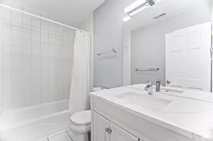 1339 E Central Rd, Arlington Heights, IL 60005 - Photo 16