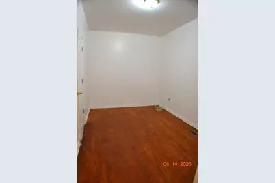 8426 S Brandon Avenue #1, Chicago, IL 60617 - Photo 6