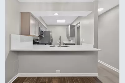 718 Rodenburg Road #206, Roselle, IL 60172 - Photo 14