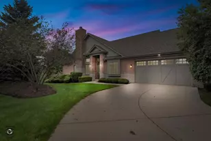 20400 Mackinac Point Dr, Frankfort, IL 60423 - Photo 4