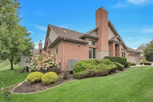 20400 Mackinac Point Dr, Frankfort, IL 60423 - Photo 2