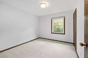 509 Blaine St, Yorkville, IL 60560 - Photo 10
