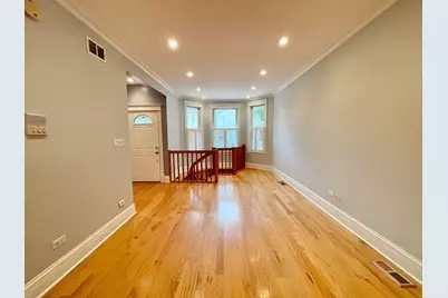 3448 N Damen Avenue #1, Chicago, IL 60618 - Photo 4