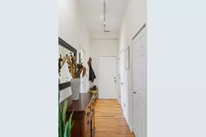 2607 N Hamlin Avenue #3, Chicago, IL 60647 - Photo 10