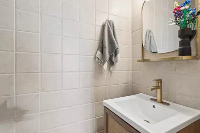 2607 N Hamlin Avenue #3, Chicago, IL 60647 - Photo 12