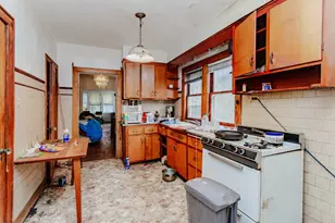5129 W George Ave, Chicago, IL 60641 - Photo 14