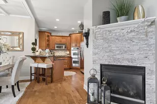 2535 Reflections Dr, Crest Hill, IL 60403 - Photo 4