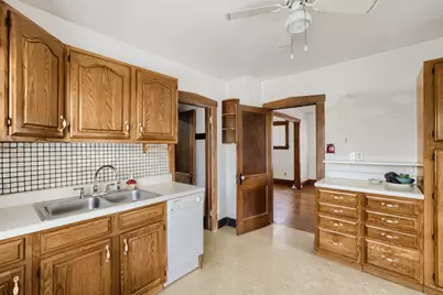 709 Center Street, Waukegan, IL 60085 - Photo 18