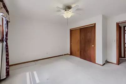 709 Center Street, Waukegan, IL 60085 - Photo 22