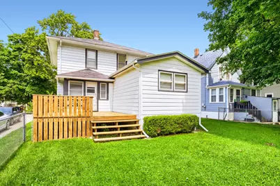 709 Center Street, Waukegan, IL 60085 - Photo 6