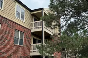 108 Glengarry Dr, Bloomingdale, IL 60108 - Photo 2