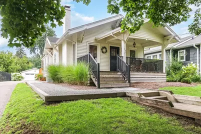 225 Coolidge Avenue, Barrington, IL 60010 - Photo 1