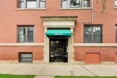 2235 N Kedzie Boulevard #3, Chicago, IL 60647 - Photo 2
