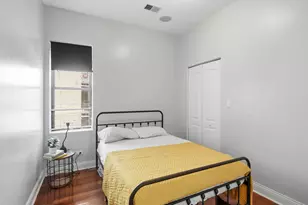 1517 E Marquette Rd, Chicago, IL 60637 - Photo 12