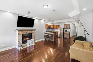 1517 E Marquette Rd, Chicago, IL 60637 - Photo 4