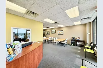 350 Sundown Road, South Elgin, IL 60177 - Photo 4