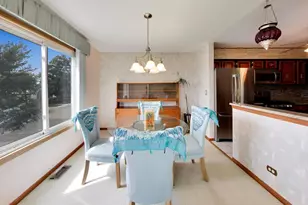 530 Princeton Dr, Bolingbrook, IL 60440 - Photo 10