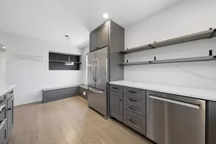 940 N Oak Park Ave, Oak Park, IL 60302 - Photo 16