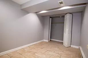 211 S Campbell Ave, Chicago, IL 60612 - Photo 6