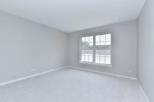 8426 Dawn Ln, Darien, IL 60561 - Photo 28