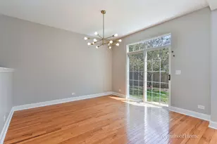 8426 Dawn Ln, Darien, IL 60561 - Photo 16