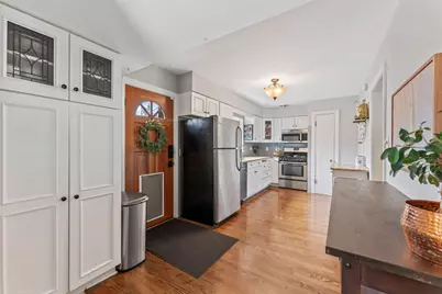 759 Laurel Avenue, Des Plaines, IL 60016 - Photo 12