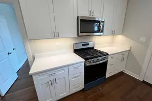 3726 N Racine Ave, Chicago, IL 60613 - Photo 6