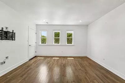 3806 W Armitage Avenue, Chicago, IL 60647 - Photo 4
