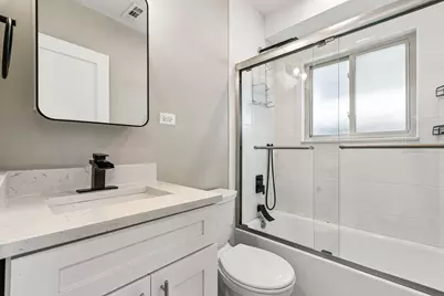 3806 W Armitage Avenue, Chicago, IL 60647 - Photo 18