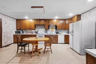 21084 Trolly Rd, Galva, IL 61434 - Photo 12