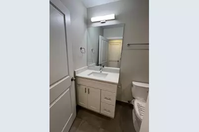 3726 N Racine Avenue #2, Chicago, IL 60613 - Photo 16