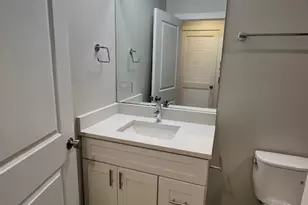 3726 N Racine Ave, Chicago, IL 60613 - Photo 16