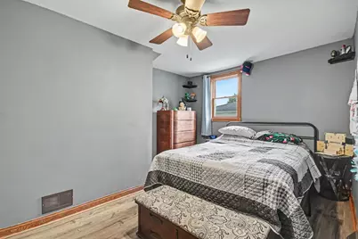 304 N Maple Street, Grant Park, IL 60940 - Photo 14