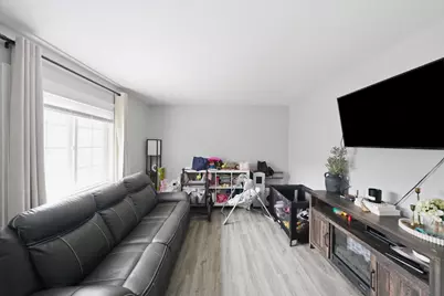 412 S State Street, Aurora, IL 60505 - Photo 10
