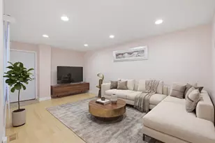 425 E Grouse Ln, Deerfield, IL 60015 - Photo 12