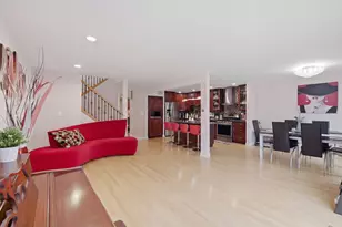 425 E Grouse Ln, Deerfield, IL 60015 - Photo 8