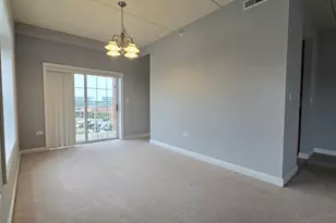 101 Pointe Dr, Northbrook, IL 60062 - Photo 6