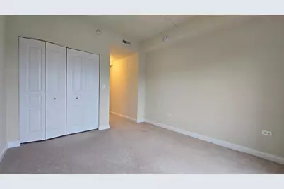 101 Pointe Drive #302, Northbrook, IL 60062 - Photo 12
