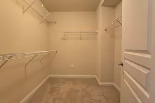 101 Pointe Dr, Northbrook, IL 60062 - Photo 10
