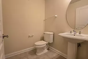 101 Pointe Dr, Northbrook, IL 60062 - Photo 8