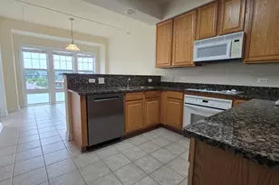 101 Pointe Dr, Northbrook, IL 60062 - Photo 4