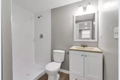1022 Villa Vista Drive, Round Lake Beach, IL 60073 - Photo 12